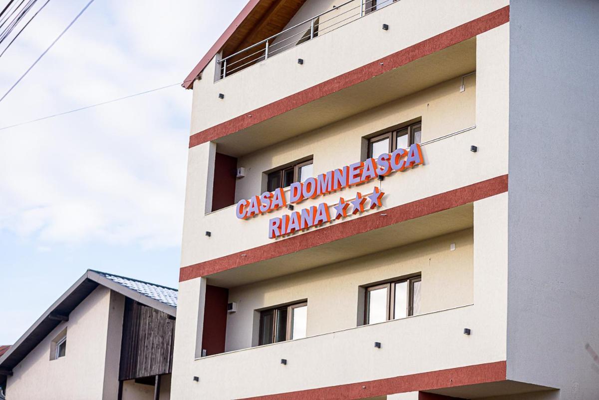 皮特什蒂 Casa Domneasca Riana酒店 外观 照片